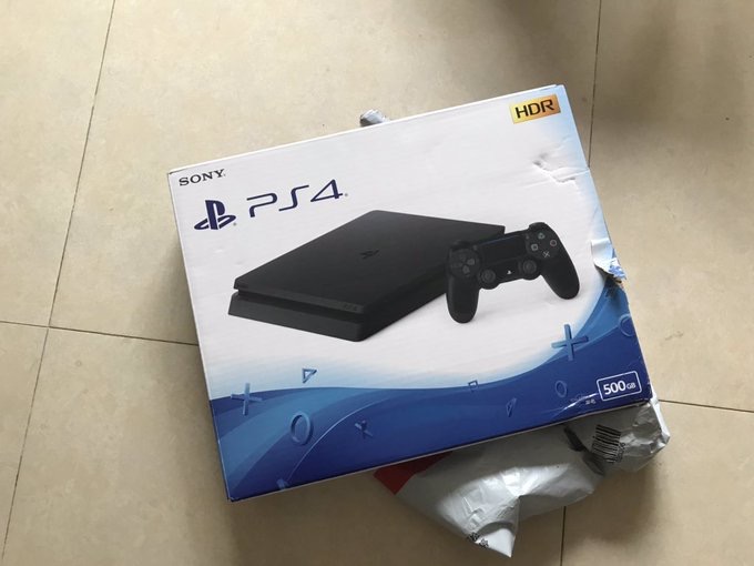 PS4 500G